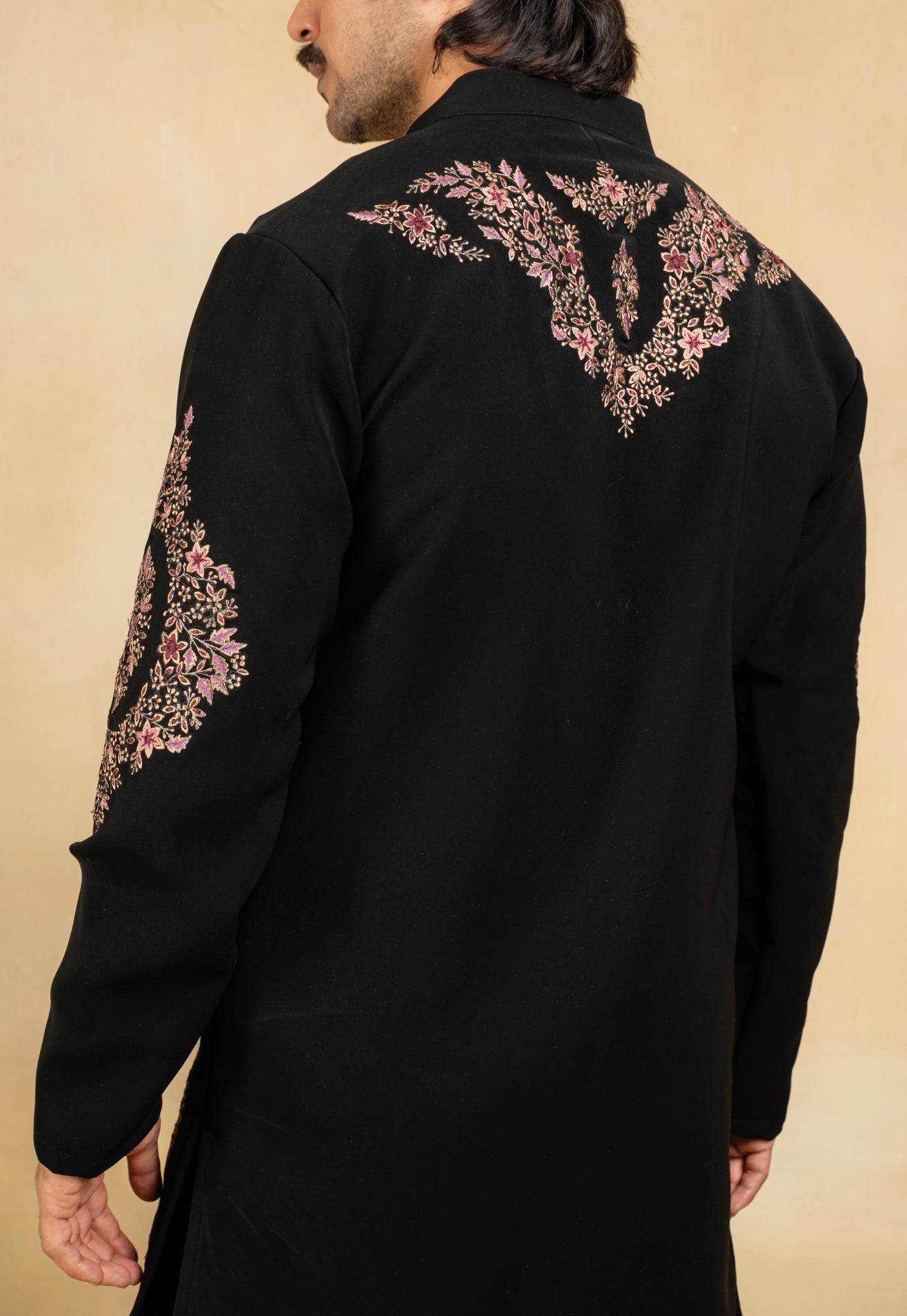 Viral  Zari & resham embroidered black kurta with Boot cut pant