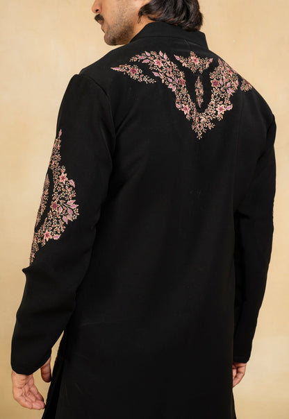 Viral  Zari & resham embroidered black kurta with Boot cut pant